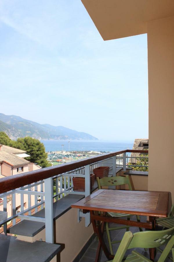 Seaview Apartment Monterosso, Cinque Terre モンテロッソ・アル・マーレ エクステリア 写真